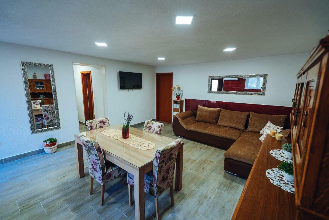 Apartman Kristina Appartement Split Buitenkant foto